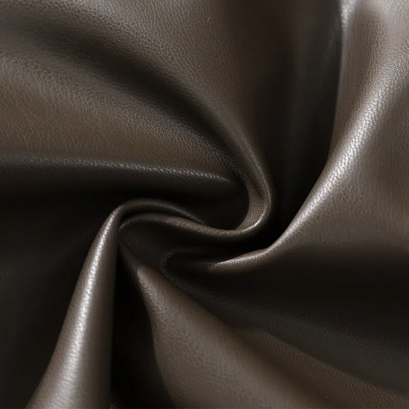 Ale | Chaqueta de Cuero Sintético con Elegancia Atemporal